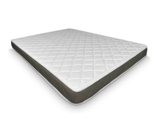 Colchão LOW-COST de visco/espuma com 13 cm de altura, revestido em tecido Jaquard e Damasco. Ideal para quem necessita de um descanso relaxado e gosta de dormir. Combina um núcleo de espuma HR de alta densidade e uma excelente firmeza e flexibilidade adequadas para um bom descanso e suporte de coluna. Se não encontrar a medida de colchão que procura, entre em contacto connosco. Produzimos colchões por encomenda.